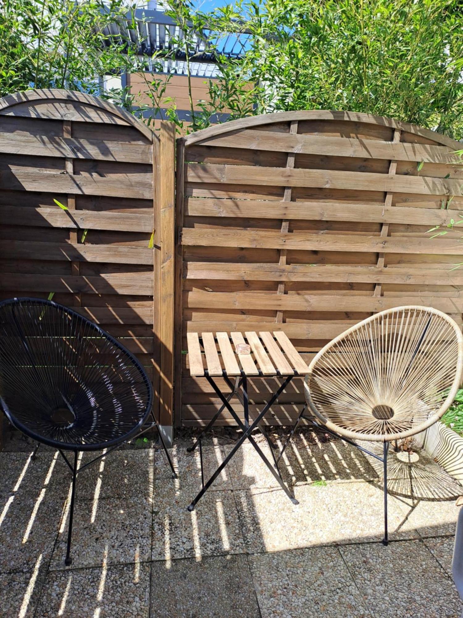 Joli Studio Au Calme Dans Un Jardin Privatif Ouistreham Exterior photo